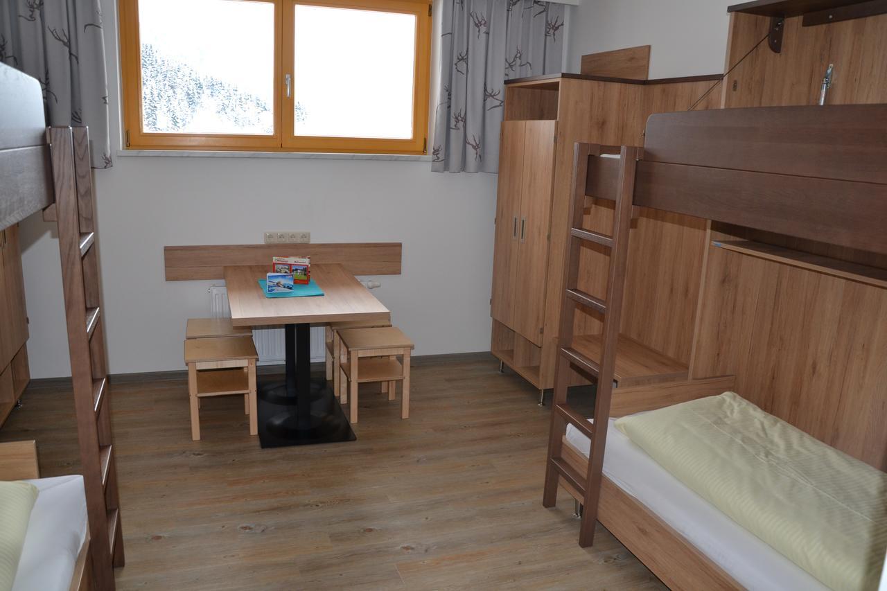 Jugendpension Muellauerhof Saalbach-Hinterglemm Kültér fotó